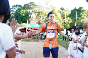 BIB: 3043
                            <button type="button" onclick="openModal(18979764)" class="btn btn-primary btn-sm float-right btn-popup" data-toggle="modal" data-target=".modal-high-quality">
                        <i class="fas fa-shopping-cart"></i> Add to Cart
                    </button>
                                            <button type="button" onclick="isThisMe(18979764, true)" class="btn btn-success btn-sm float-right btn-popup btn-isme hidden" data-toggle="tooltip" data-placement="bottom" title="นี่คือรูปของคุณใช่ไหม คลิกที่นี่เพื่อเอาเข้าอัลบั้ม">
                        <i class="fas fa-plus"></i> Add to album
                    </button>
                    <button type="button" onclick="isThisMe(18979764, false)" class="btn btn-warning btn-sm float-right btn-popup btn-isnotme hidden">
                        <i class="fas fa-ban"></i> Remove from album
                    </button>